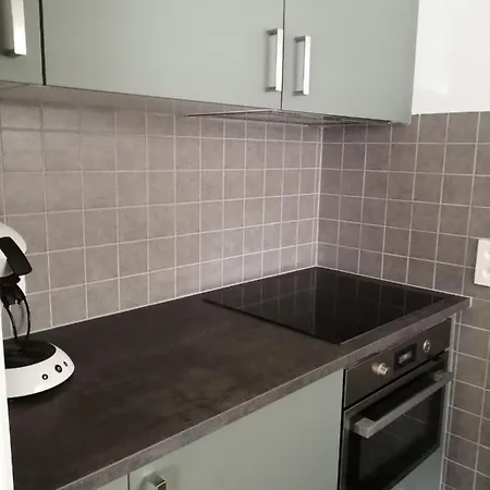 Apartment Royal Beach, Vernieuwde Studio Aan Het Strand, Knokke-Heist *